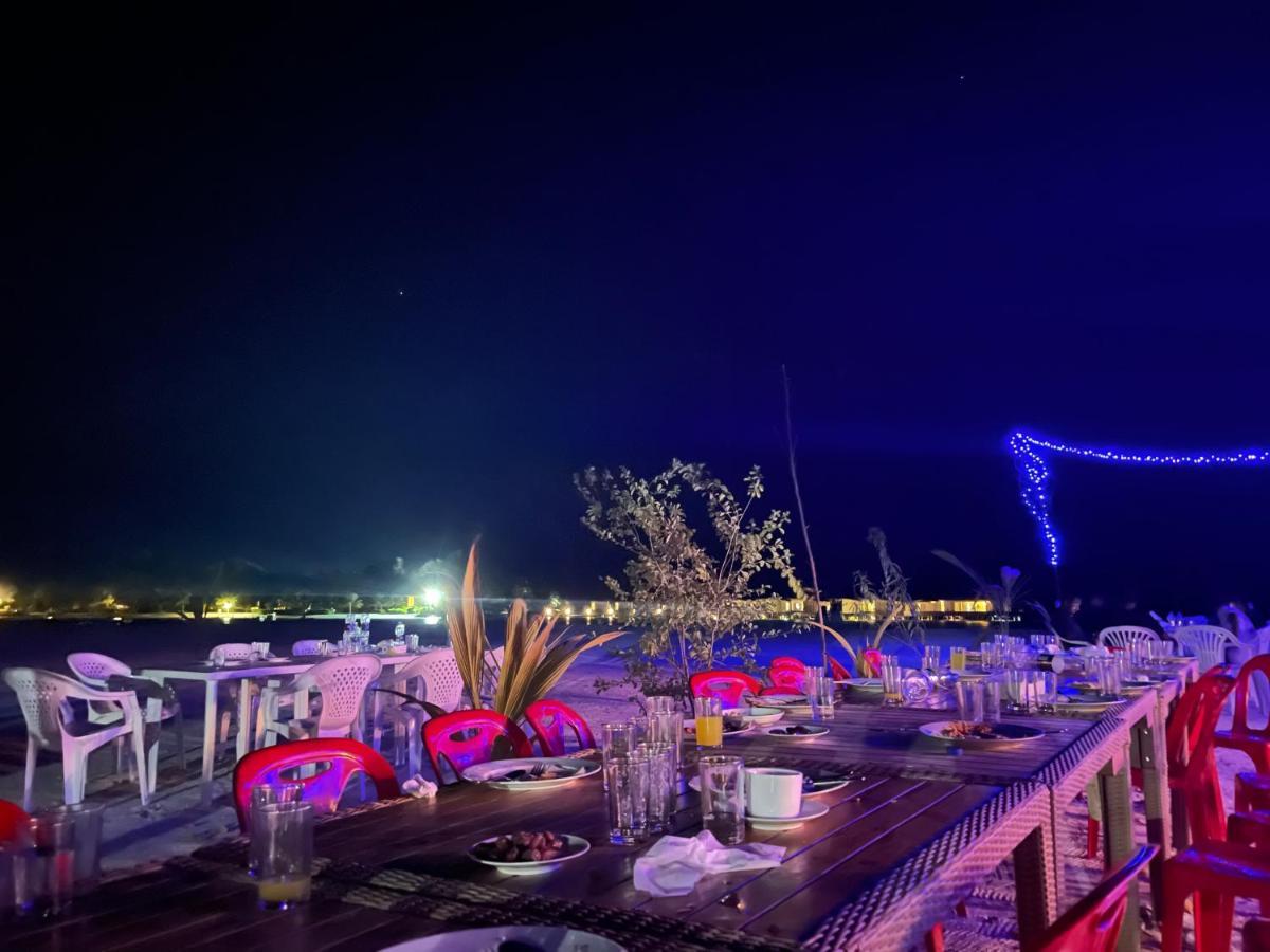 מלון גוראידהו La Isla Tropica מראה חיצוני תמונה